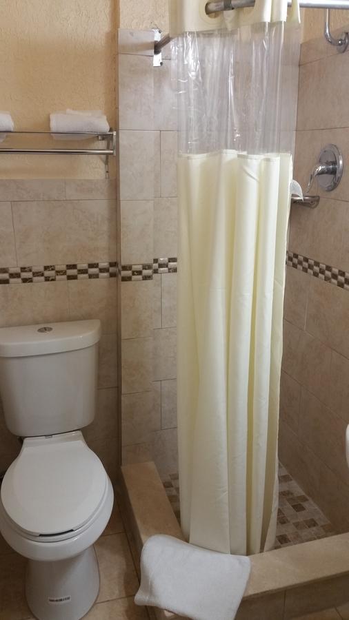 Palms Inn Dania Beach Εξωτερικό φωτογραφία